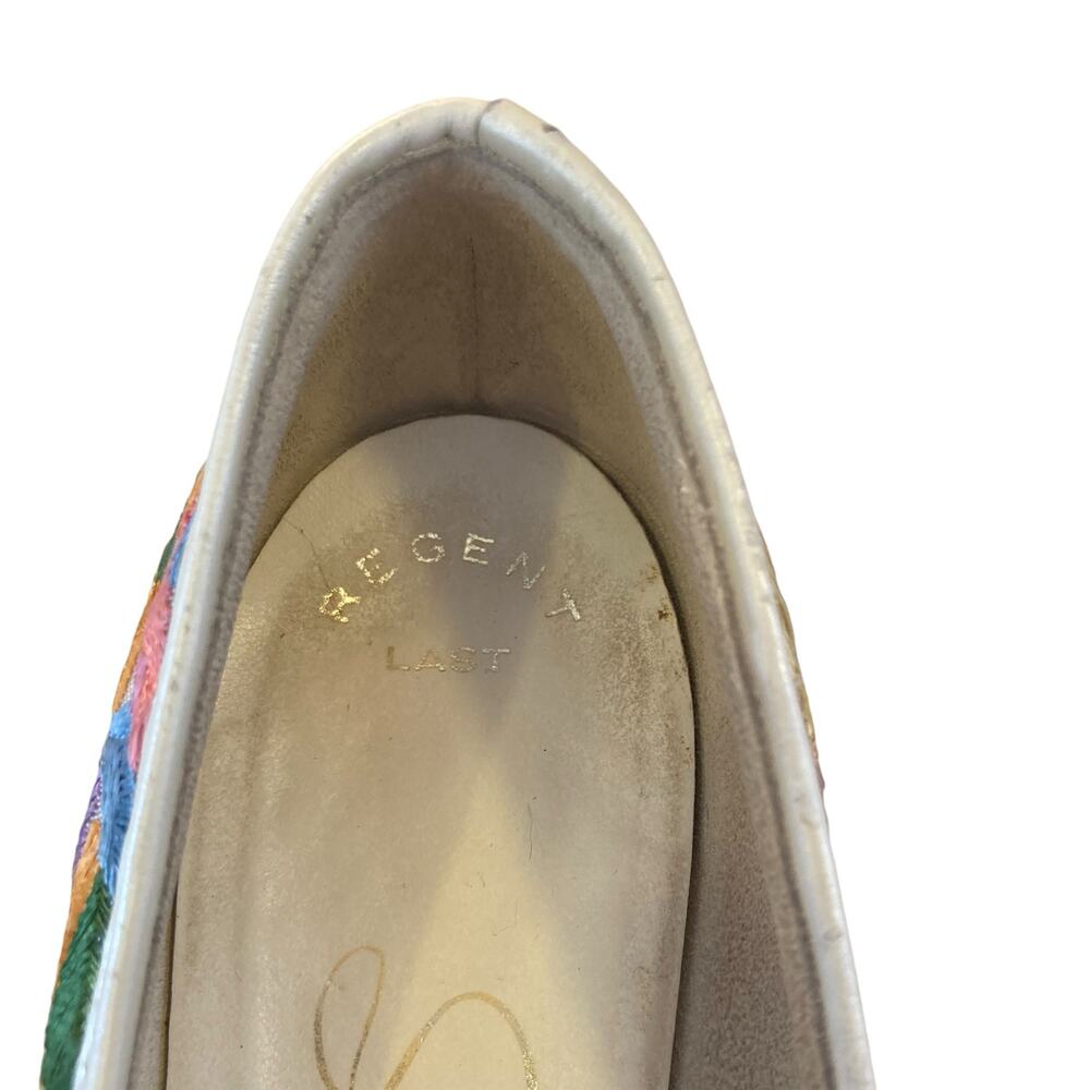 Vintage 70s Florsheim Pastel Feather Embroidered Pumps Sz 7 - Picture 15 of 16